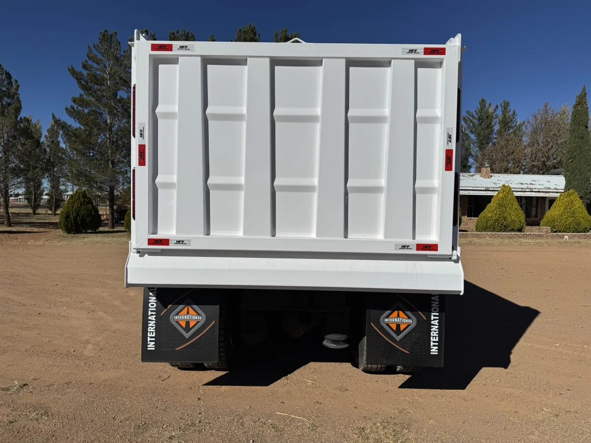 Internacional TranStar 8600 - Acorazado - 14 Metros 2006 - Motor Cummins - 613,966 millas - en venta Chihuahua