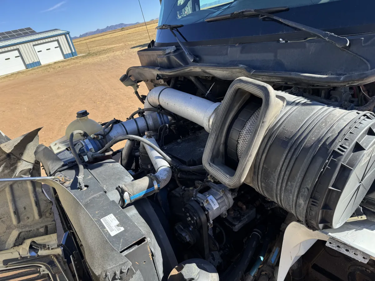 Internacional TranStar 8600 - Acorazado - 14 Metros 2006 - Motor Cummins - 613,966 millas - en venta Chihuahua