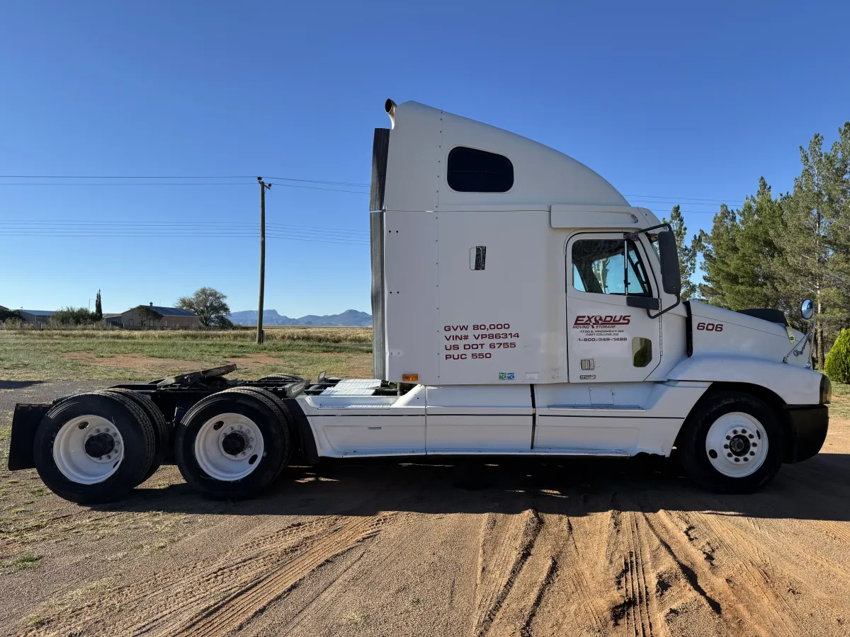 Freightliner Century Class 120 1997 - Motor Cummins - 1,051,795 millas - en venta Chihuahua