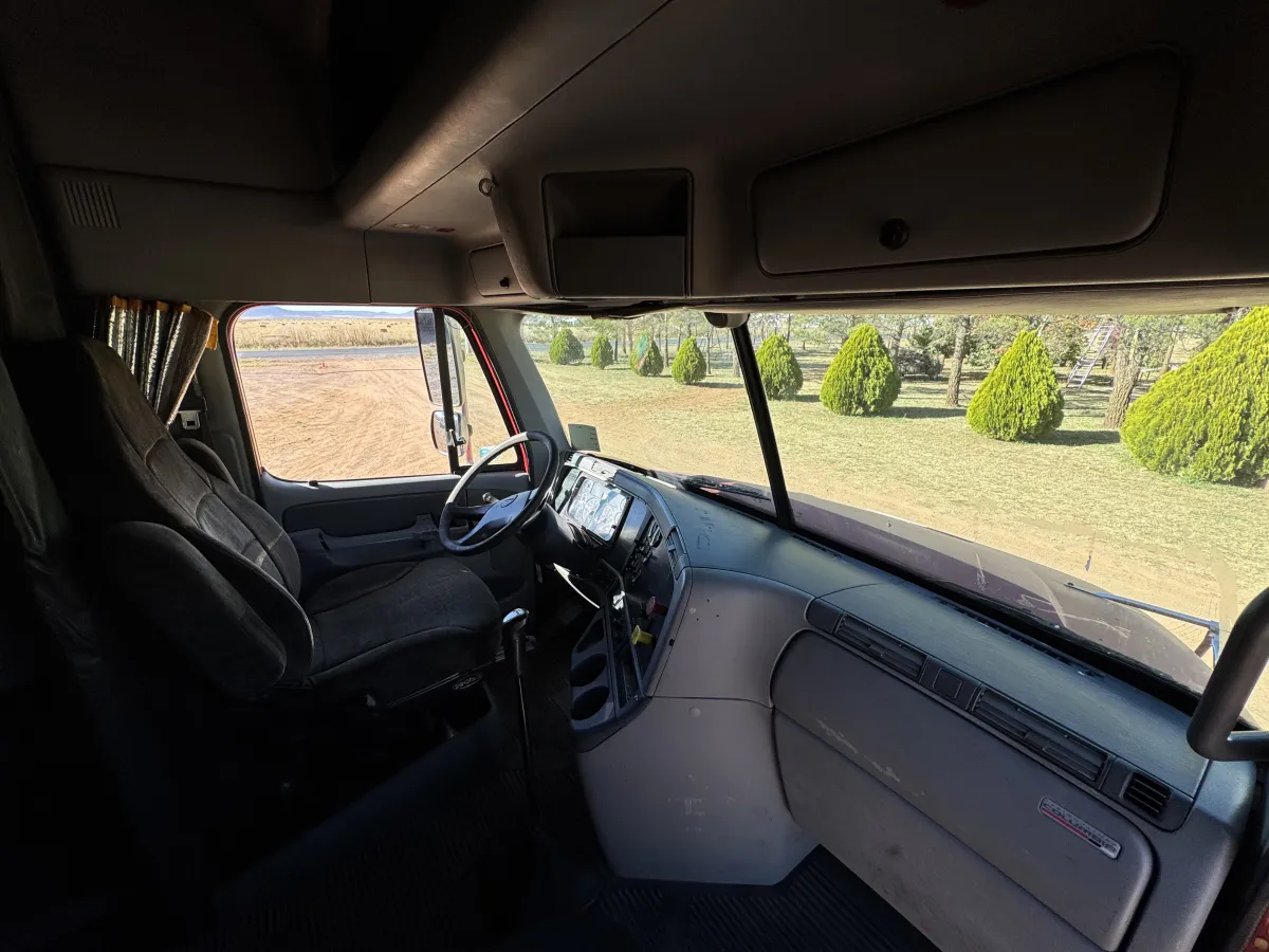 Freightliner Columbia 112 2004 - Motor Caterpillar - 964,055 millas - en venta Chihuahua