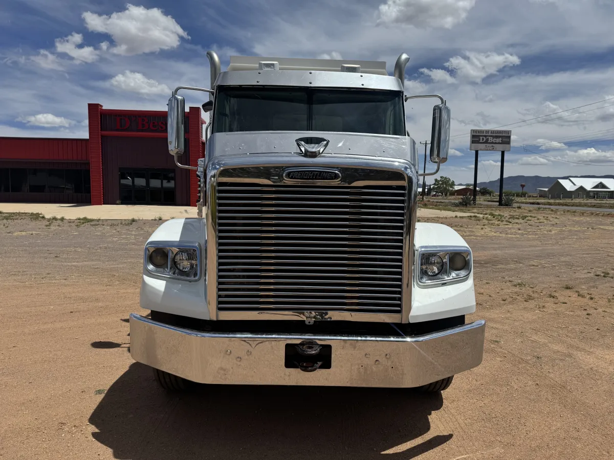 Freightliner 122SD Coronado 2016 - Motor Detroit - en venta Chihuahua