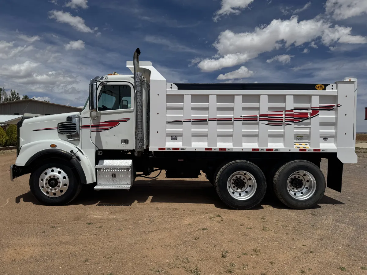 Freightliner 122SD Coronado 2016 - Motor Detroit - en venta Chihuahua