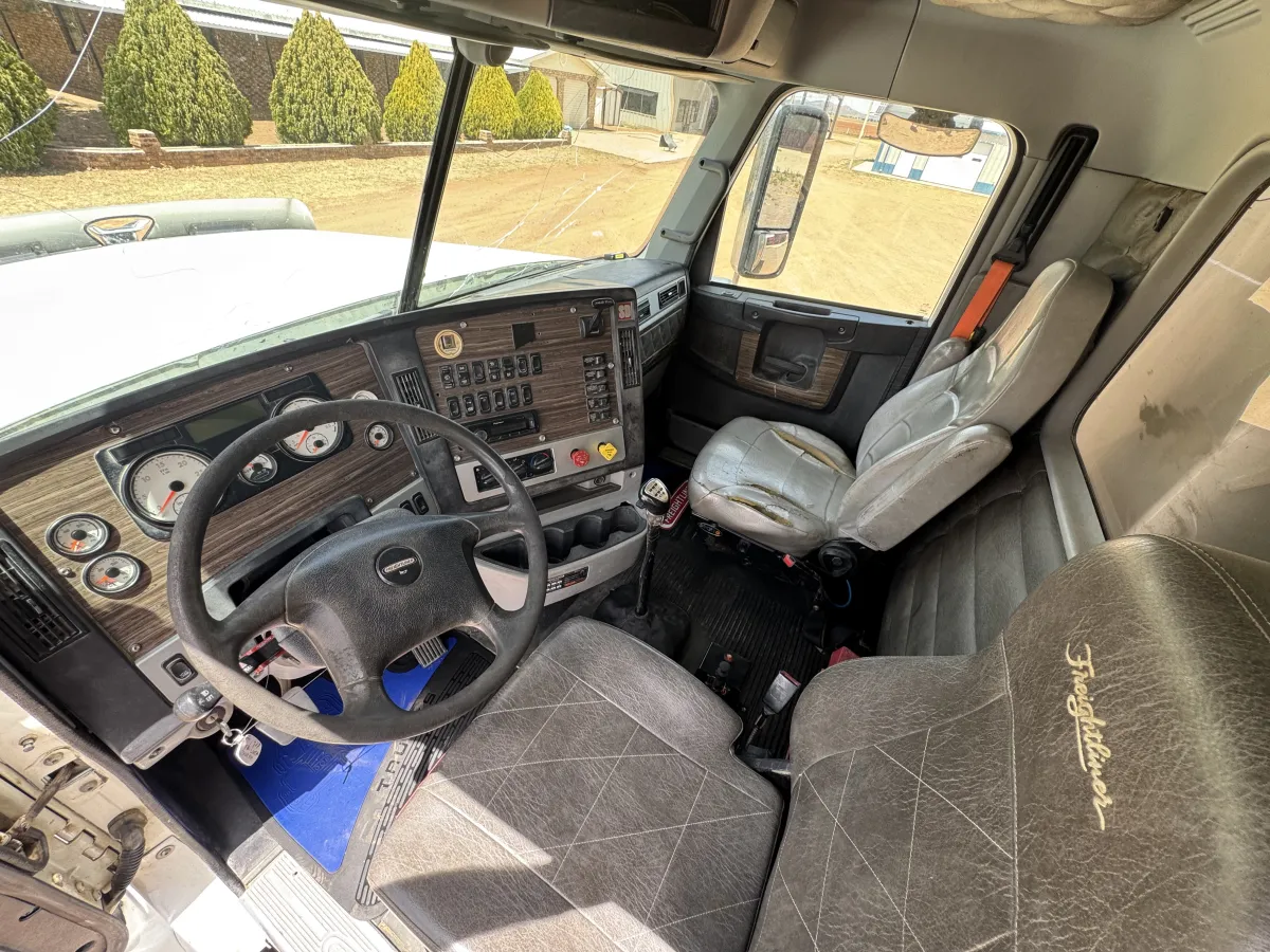 Freightliner 122SD Coronado 2016 - Motor Detroit - en venta Chihuahua