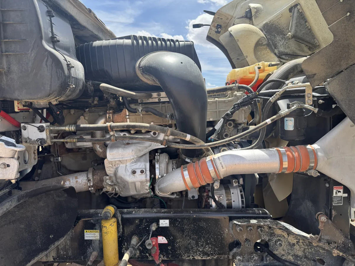 Freightliner 122SD Coronado 2016 - Motor Detroit - en venta Chihuahua