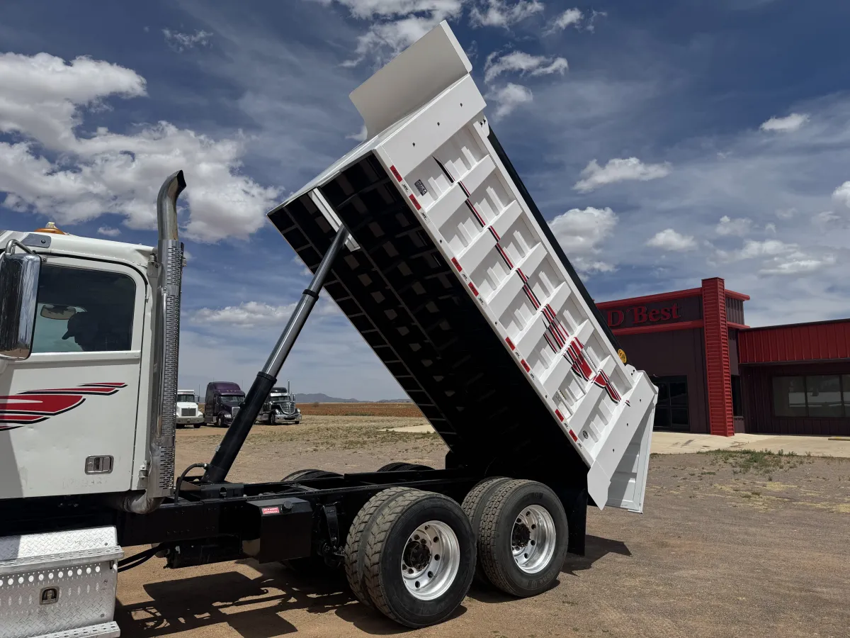 Freightliner 122SD Coronado 2016 - Motor Detroit - en venta Chihuahua