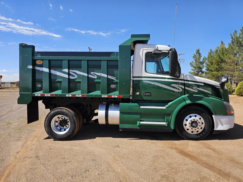 Volvo VNL 7m3 Acorazado Muelles 2016 - Motor Cummins - 964,170 millas - foto 8 - en venta Chihuahua