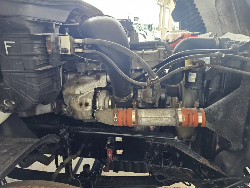Freightliner Cascadia 2014 - Motor Detroit - 851,253 millas - foto 21 - en venta Chihuahua