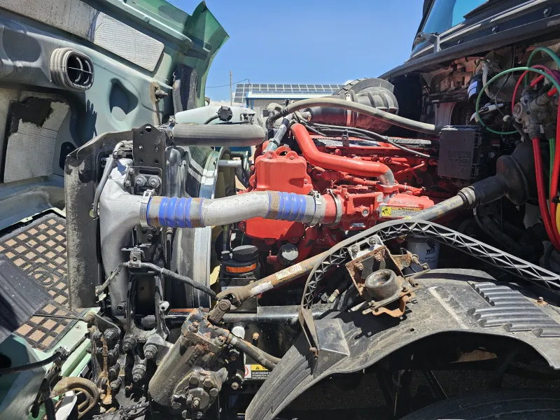 Volvo VNL 7m3 Acorazado Muelles 2016 - Motor Cummins - 784,340 millas - foto 19 - en venta Chihuahua